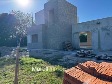 Dúplex  premium  (3 dormitorios) CAMPO CHICO |  Lote 300m²