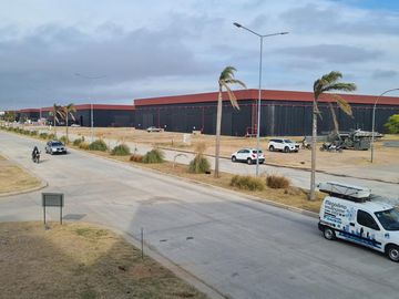 Alquiler de Nave Industrial en Polo 52 - 1000 cubiertos   600 m2 en 6 meses!