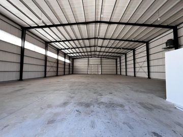 Alquiler de Nave Industrial en Polo 52 - 1000 cubiertos   600 m2 en 6 meses!