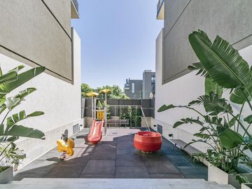 Venta  Departamento 3 ambientes con Jardín en Nuevo Beccar Central