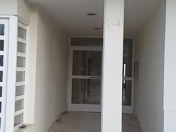 Departamento en venta 1 dormitorio y terraza privada- Cipolletti