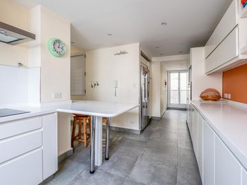 PISO - VENTA - 6 AMB - SUITE - B. TERRAZA - PARRILLA - COCHERA - BELGRANO C