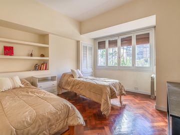 PISO - VENTA - 6 AMB - SUITE - B. TERRAZA - PARRILLA - COCHERA - BELGRANO C