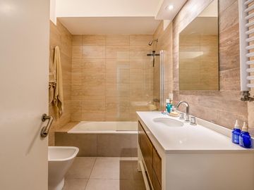 PISO - VENTA - 6 AMB - SUITE - B. TERRAZA - PARRILLA - COCHERA - BELGRANO C