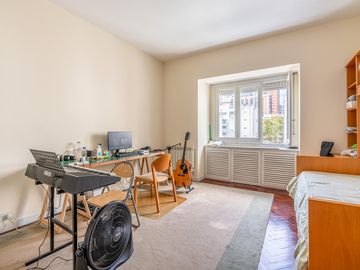 PISO - VENTA - 6 AMB - SUITE - B. TERRAZA - PARRILLA - COCHERA - BELGRANO C
