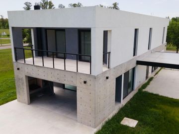 Casa en venta en Everlinks Golf
