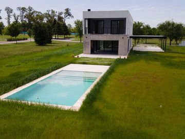 Casa en venta en Everlinks Golf