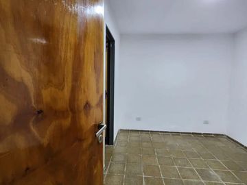 Dpto como NUEVO. 2 Dormitorio/ 2 PATIOS- Bº ALTO ALBERDI