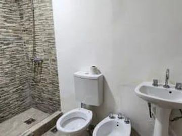 Dpto como NUEVO. 2 Dormitorio/ 2 PATIOS- Bº ALTO ALBERDI