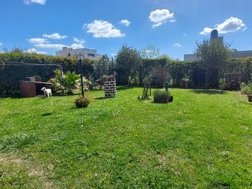 Casa de 3 amb. a la venta en Cañuelas