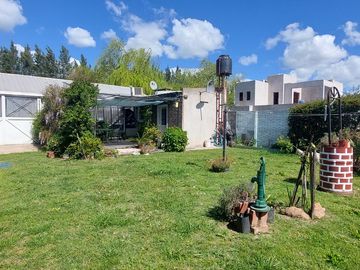 Casa de 3 amb. a la venta en Cañuelas
