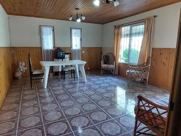 Casa de 3 amb. a la venta en Cañuelas
