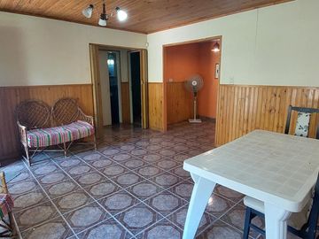 Casa de 3 amb. a la venta en Cañuelas
