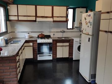 Casa - Temperley Oeste