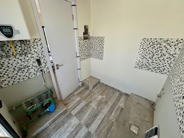 VENTA DE CASA EN SAN SEBASTIAN AREA 12 - 4 AMBIENTES