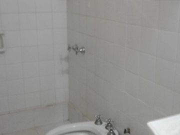 Departamento en venta - 2 Dormitorios 1 Baño 1 Cochera - 54Mts2 - Martín Coronado