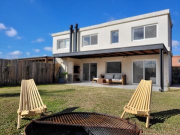Casas de Santa Ana | Venta | Plan adjudicado con entrega año 2026