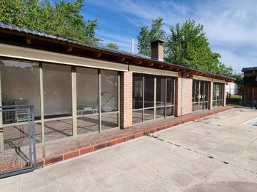 Venta. Amplia propiedad. San Luis, El Volcán