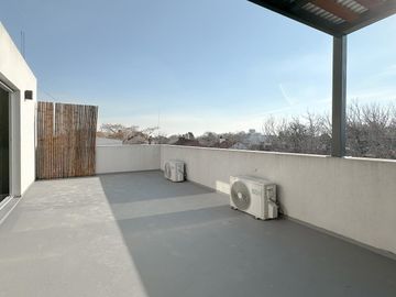 PH Triplex 4 Ambientes 140m2 con 2 cocheras en Florida Mitre/Este