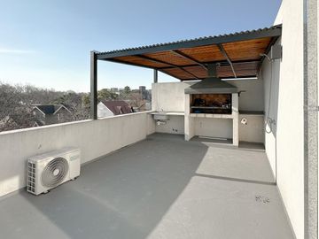 PH Triplex 4 Ambientes 140m2 con 2 cocheras en Florida Mitre/Este