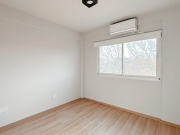 PH Triplex 4 Ambientes 140m2 con 2 cocheras en Florida Mitre/Este