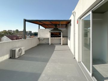 PH Triplex 4 Ambientes 140m2 con 2 cocheras en Florida Mitre/Este