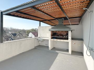 PH Triplex 4 Ambientes 140m2 con 2 cocheras en Florida Mitre/Este