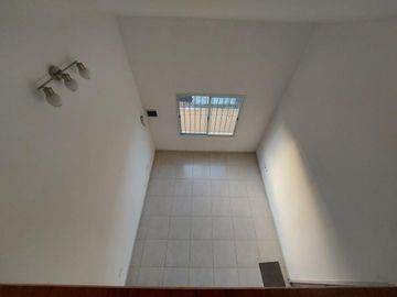 Departamento con cochera y terraza  Arturo Illia 2727 San Miguel