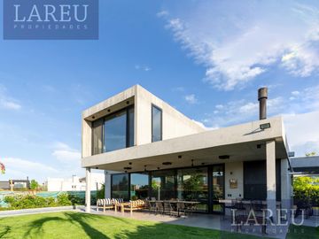 Casa en  venta en Ayres Plaza