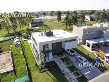 CASA en VENTA en Terralagos  - Canning