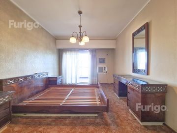 Venta departamento 4 dormitorios con cochera y amenities