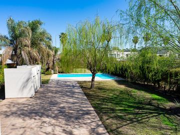 venta casa San Marino Funes Hills 2 lotes