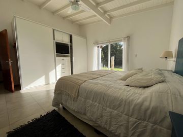 Casa en Venta - Barrio Golf II Lote 429 de Costa Esmeralda - Super oportunidad - Fondo al Golf