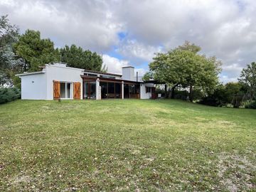 Casa en Venta - Barrio Golf II Lote 429 de Costa Esmeralda - Super oportunidad - Fondo al Golf