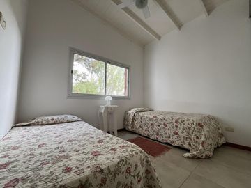 Casa en Venta - Barrio Golf II Lote 429 de Costa Esmeralda - Super oportunidad - Fondo al Golf