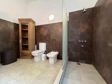 Casa en Venta - Barrio Golf II Lote 429 de Costa Esmeralda - Super oportunidad - Fondo al Golf
