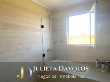Casa en Venta 5 ambientes  Puertos del lago  Barrio Araucarias