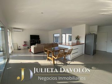 Casa en Venta 5 ambientes  Puertos del lago  Barrio Araucarias