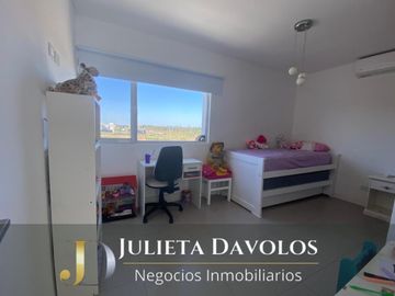 Casa en Venta 5 ambientes  Puertos del lago  Barrio Araucarias