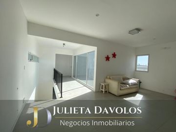 Casa en Venta 5 ambientes  Puertos del lago  Barrio Araucarias
