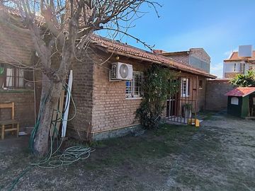Casa 3 dorm. B° Huilliches - Neuquén