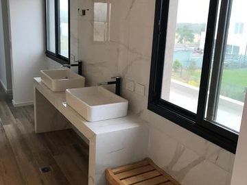 Puertos del Lago - Casa en venta Barrio Vistas
