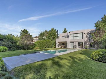 Casa en venta en La Peregrina