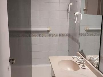 Departamento en venta - 2 Dormitorios 2 Baños - 135,7Mts2 - Caballito