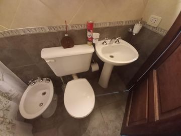 PH TOTALM RECICLADO, 3 DORMIT EN SUITE, 2 PATIOS BALCON SIN EXPENSAS! FLORIDA