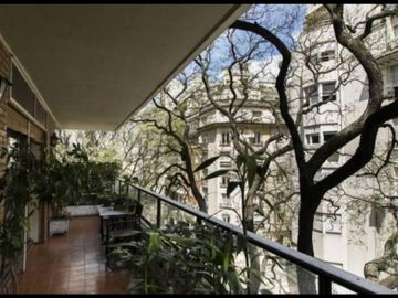 Excelente Departamento en Torre de Mario R. Alvarez con cocheras