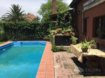 Casa - Villa Allende  Barrio Centro