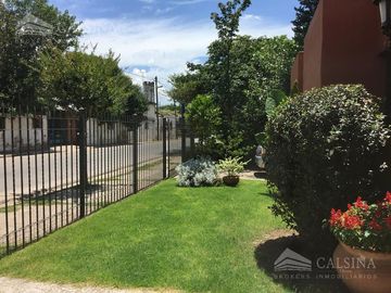 Casa - Villa Allende  Barrio Centro