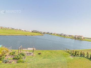 Casa en VENTA  Barrio Puertos de Escobar - Muelles - MAROTO PROPIEDADES