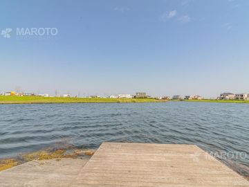 Casa en VENTA  Barrio Puertos de Escobar - Muelles - MAROTO PROPIEDADES